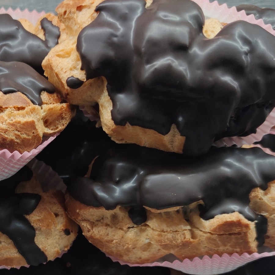 pasticceria-nitti-bigne-al-cioccolato